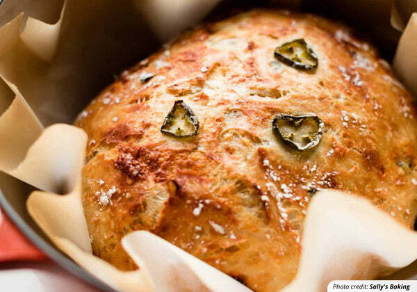 No-Knead Cheddar-Jalapeño Bread